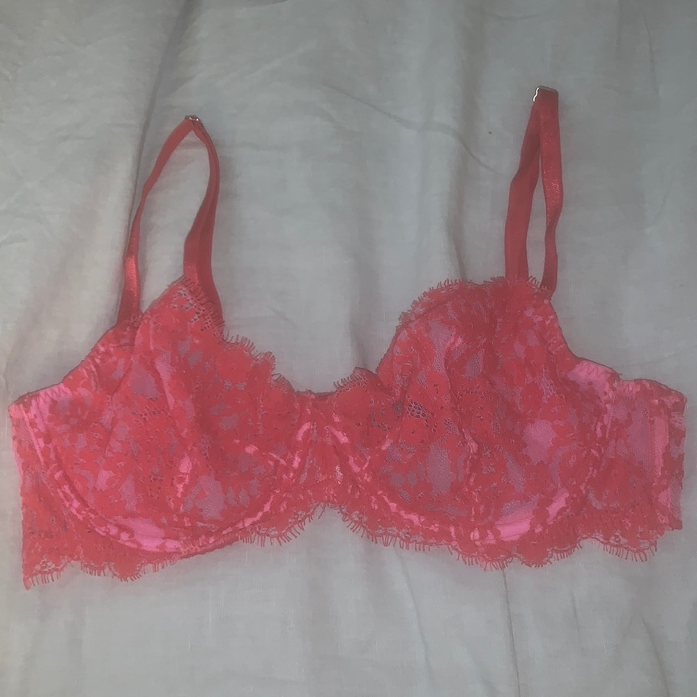 Victoria secret very sexy unlined bra